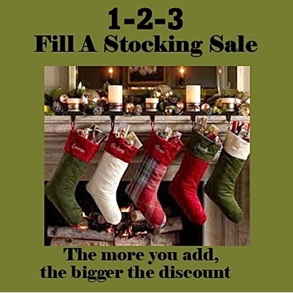 Rose Dome Ring - Picture 3 of 5